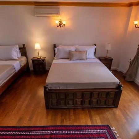 Konak1927 מלון *